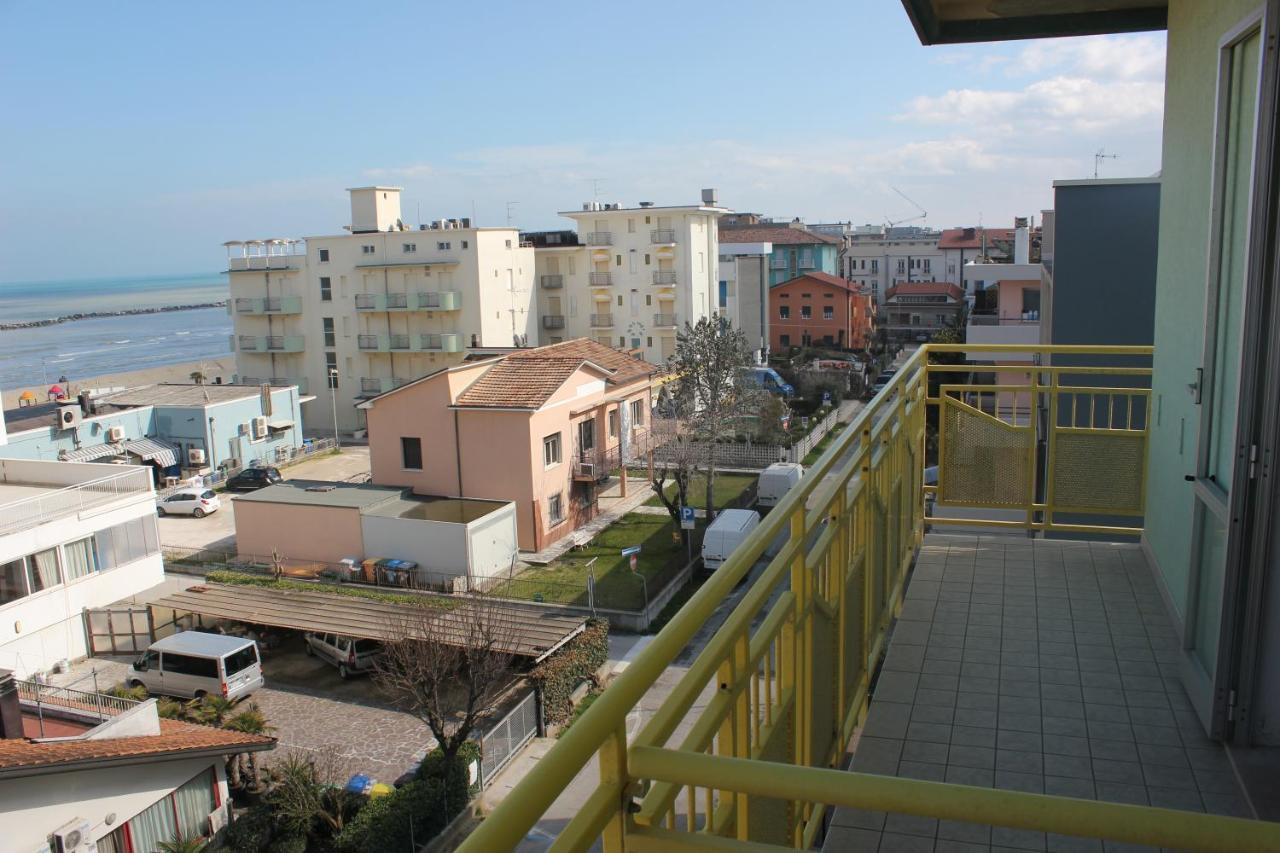 Hotel Sidney Bellaria-Igea Marina Exterior foto