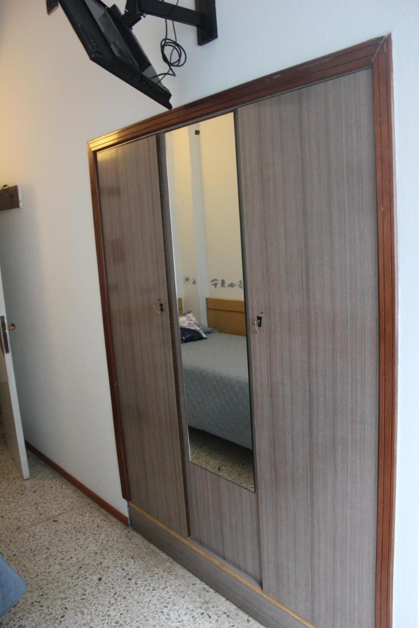 Hotel Sidney Bellaria-Igea Marina Exterior foto