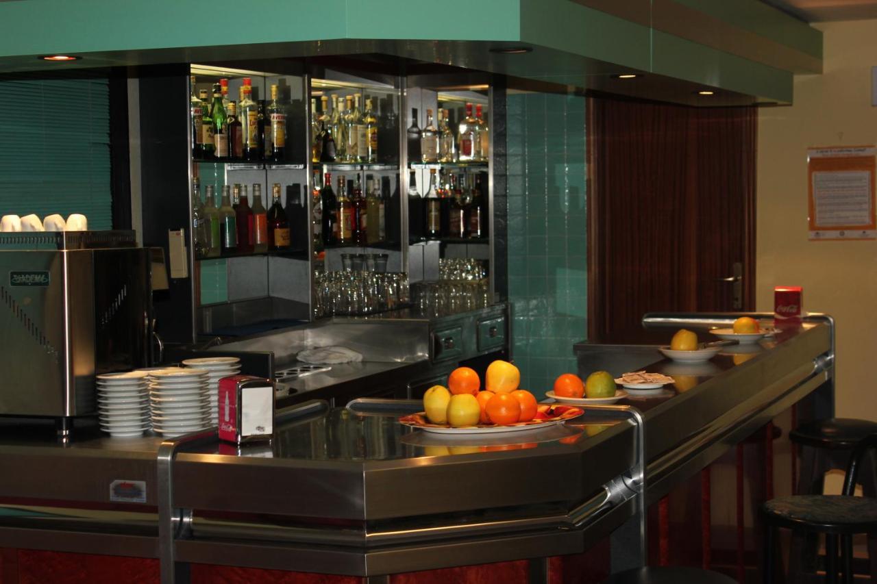 Hotel Sidney Bellaria-Igea Marina Exterior foto